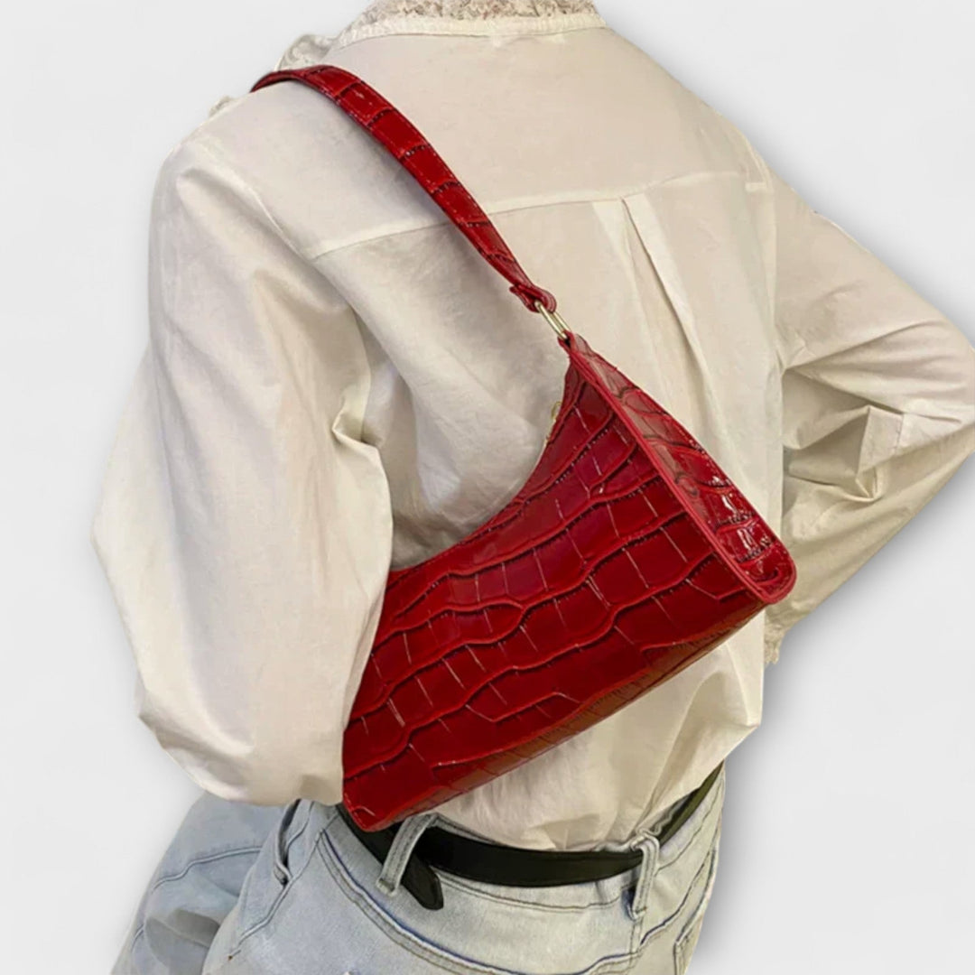 Cécile. - Lesklá kožená taška